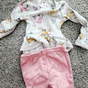 Newborn outfit
